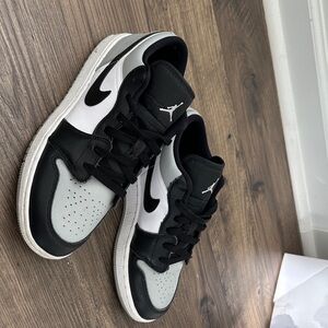 Nike Kids Sneakers Black and Gray